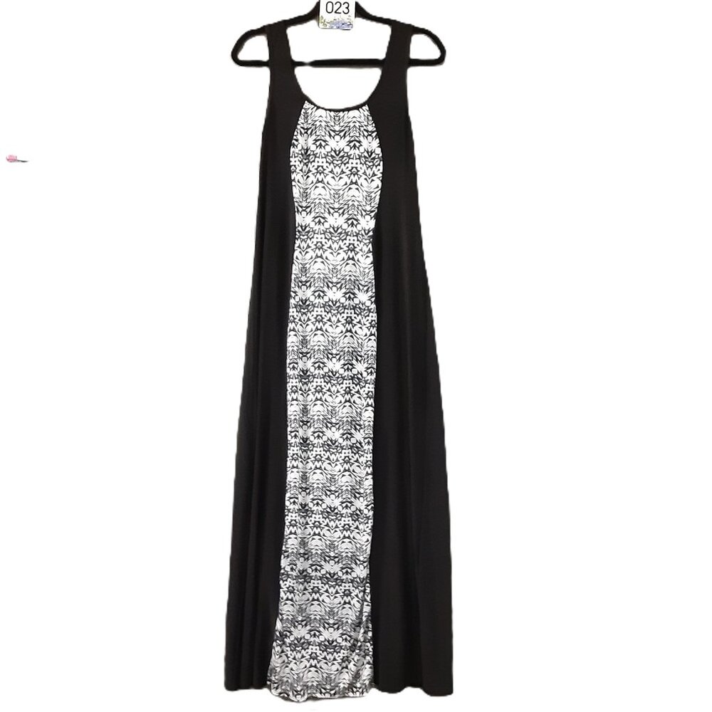 Paper Doll Woman's Long Dress Size XL Pullover, Black/White, Sexy, Stylish
